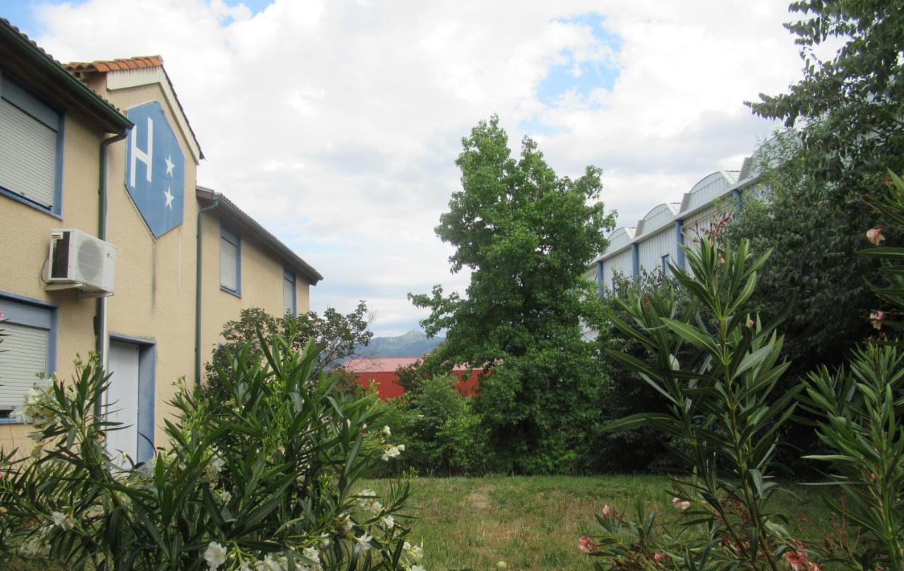 Hotel Hexagone Prades (Pyrenees-Orientales) Exterior photo